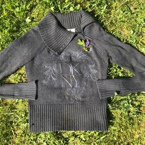 ‼️SALE‼️DKNY Sweater w/ asymmetrical zip-up neck